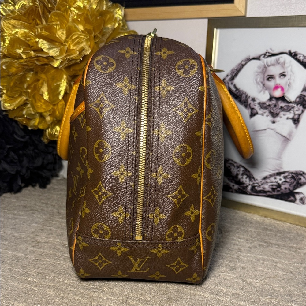 Louis Vuitton Deauville - Picture 6 of 17